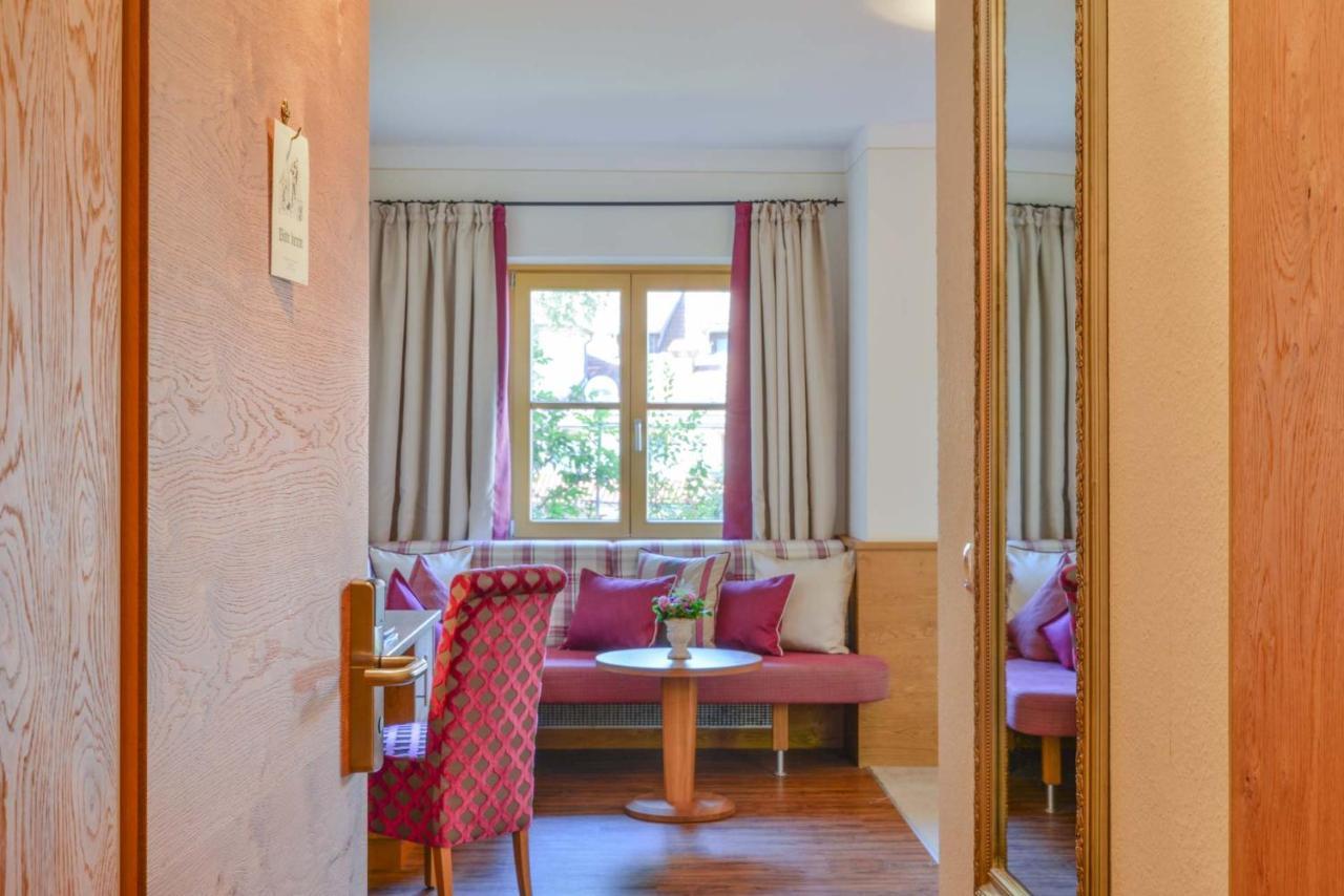 Posthotel Hofherr Konigsdorf 外观 照片